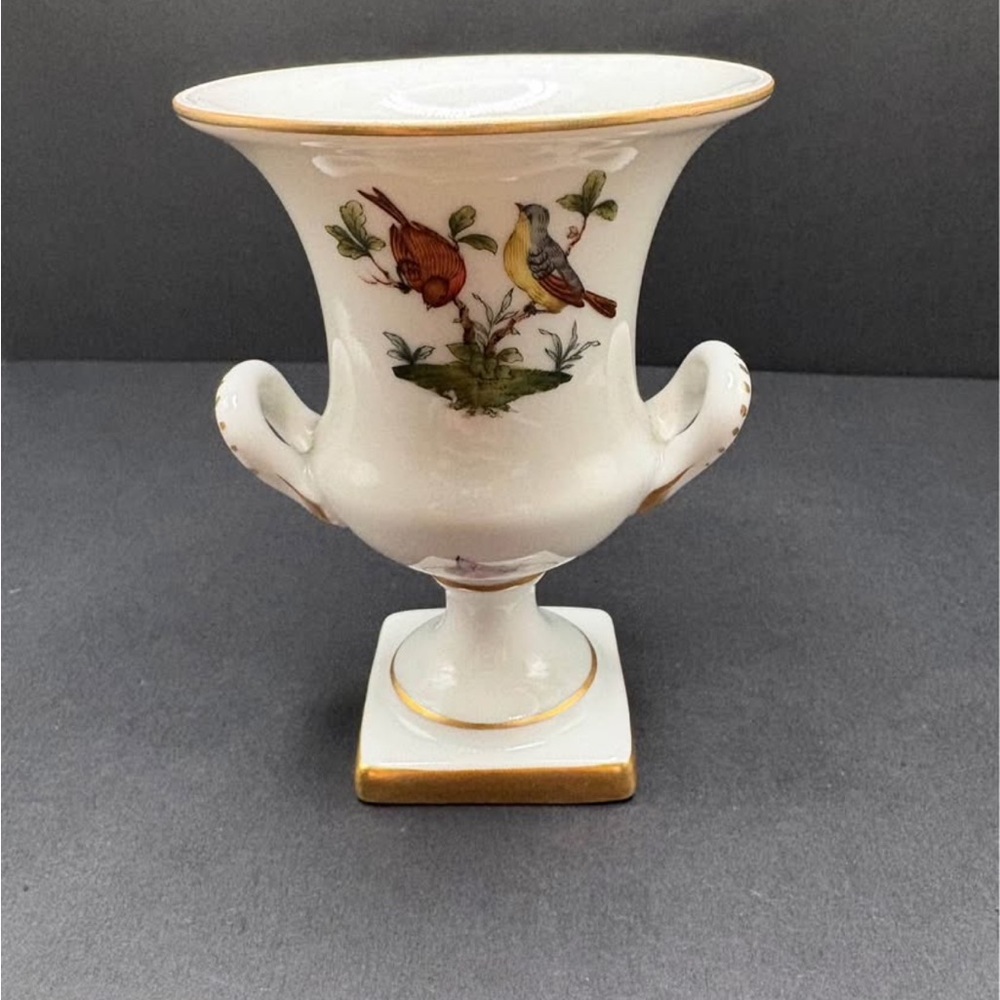 Elegant Herend Antique #6532 vase/urn